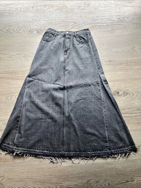 DR2 Maxi Denim Skirt Size 5